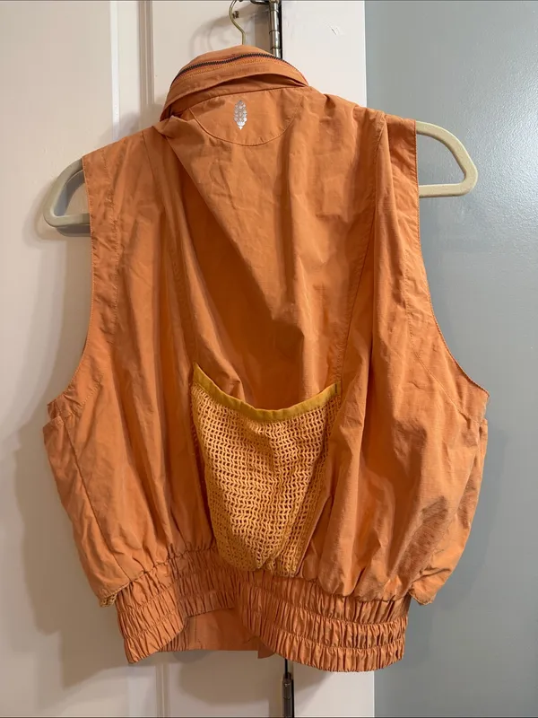 FP Movement off the grid utility vest rare Orange color size XS - Image 3