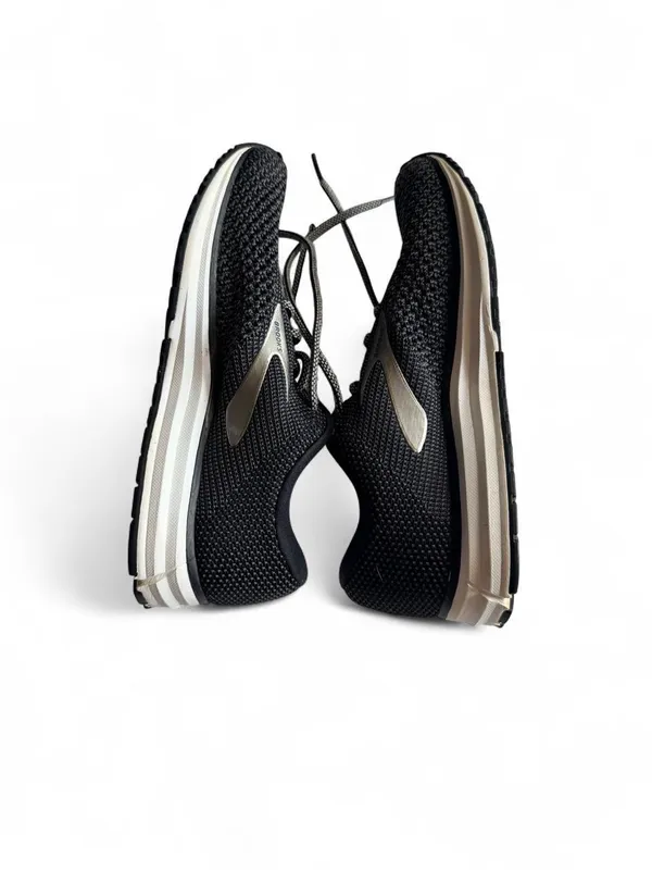 Brooks Revel Running Shoes - Image 4