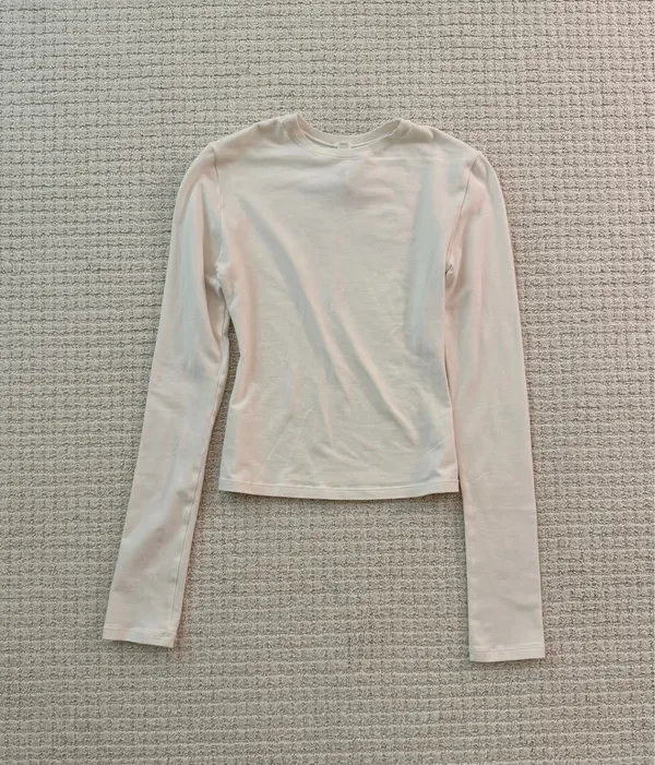SKIMS Long Sleeve T-Shirt Cotton Jersey - Image 4