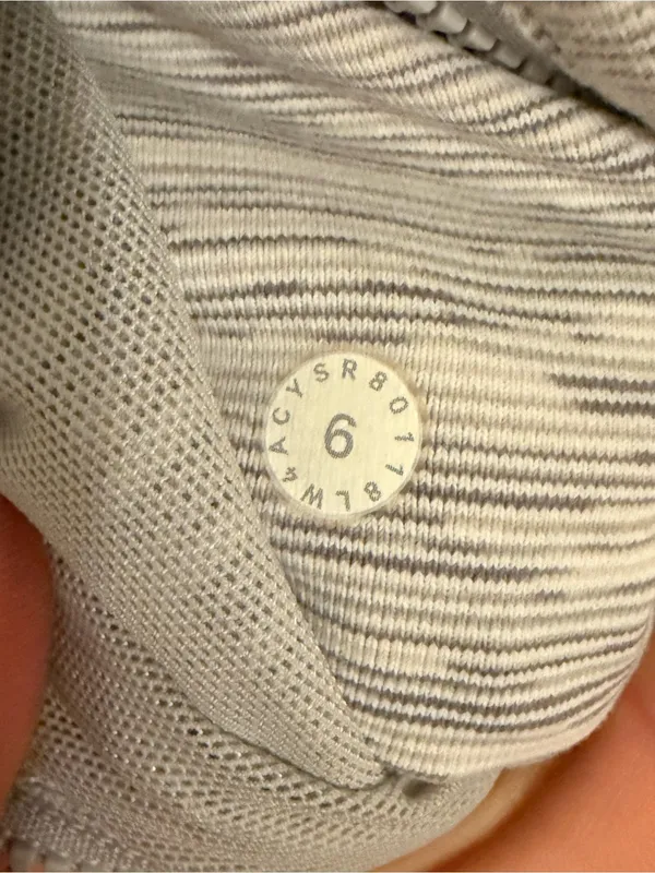 Lululemon Define Jacket size 6 Luon Heather‎ Light Grey - Image 3