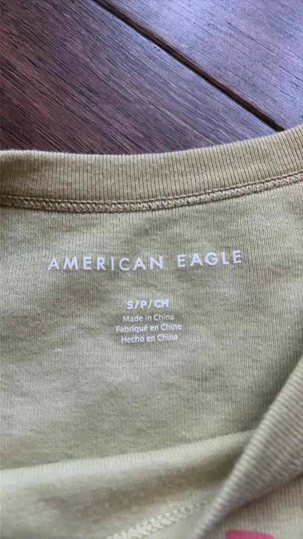 American Eagle Baby Tee - Image 4
