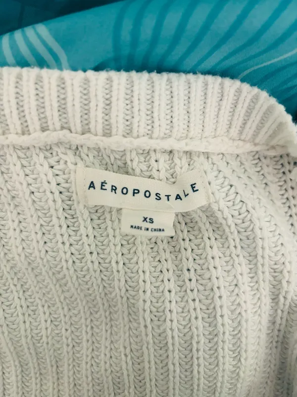 Aeropostale White Cropped Knit Cardigan - Image 3