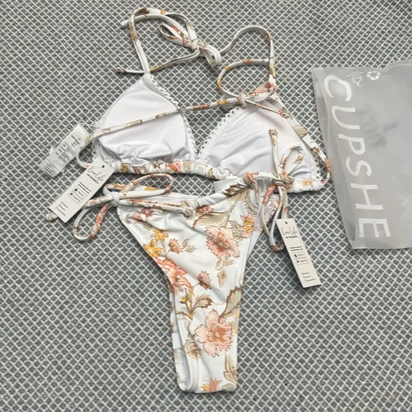 Cupshe Sunset Florals Triangle Bikini Top & Standard Rise Bottoms Set nwt - Image 6