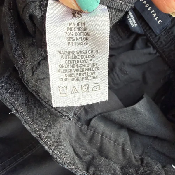 Aeropostale sz XS Convertible Cargo Pants Black ‎ Goth Grunge Utility Techwear - Image 5