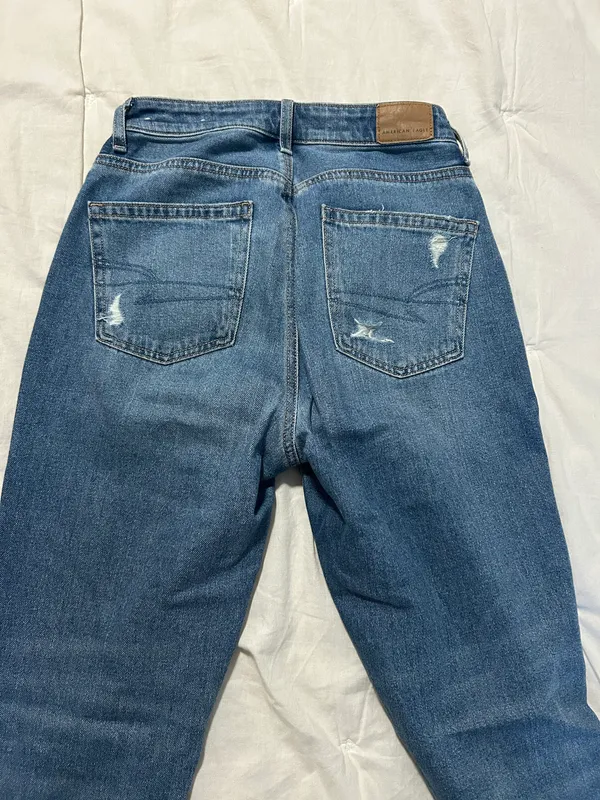 American Eagle jeans - Image 3