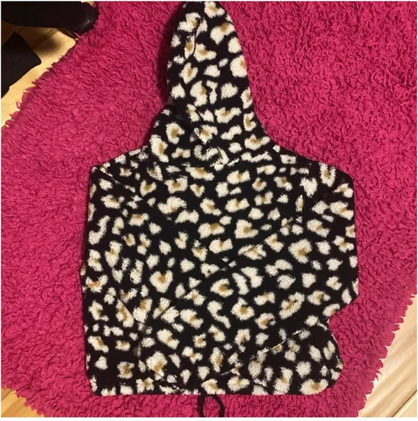 Wild Fable Fuzzy Cropped Sweater - Image 3