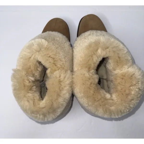 UGG BODIE Boots Suede Chestnut Women Size 9 Fold Over Warm Cozy Waterproof Girls - Image 11
