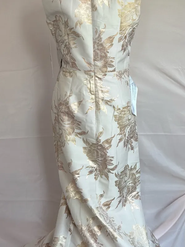 Kay Unger Ivory Dress with Gold Floral Jacquard - Image 3