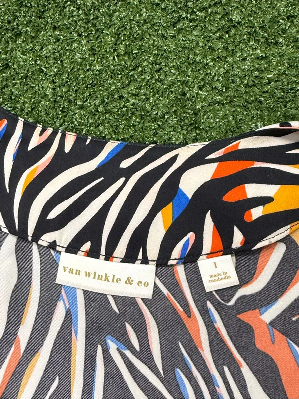 van winkle & co. Zebra Stripe V-Neck Short Dolman Sleeve Satin Midi Caftan Lg - Image 6