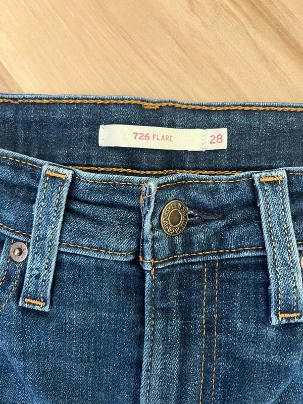 Levi’s Jeans - Image 2