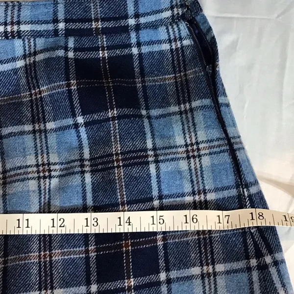 Pendleton vintage skirt blue plaid a-line with side zipper and hook closure. - Image 7