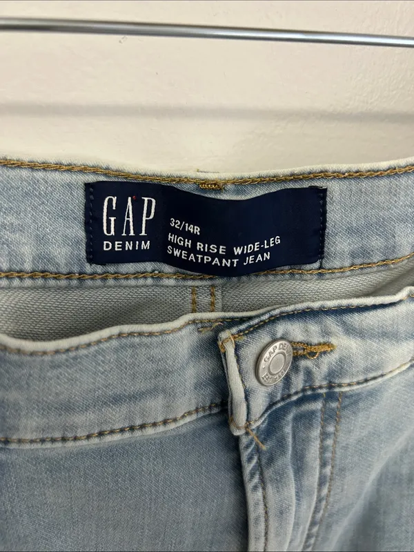 Gap High Rise Wide Leg Sweatpant Jeans - Image 7