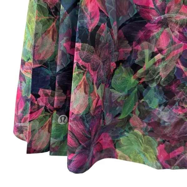 Lululemon Side-Pleat High-Rise Tennis Skirt Vivid Floral Tone Multi / Sz4 Skort - Image 5