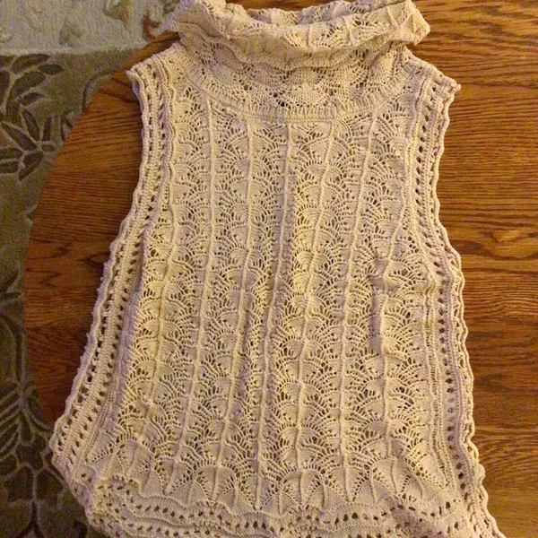 Miss Me Pointelle Crochet Cowl Neck Sweater Tank in Ecru sz small EUC - Image 6
