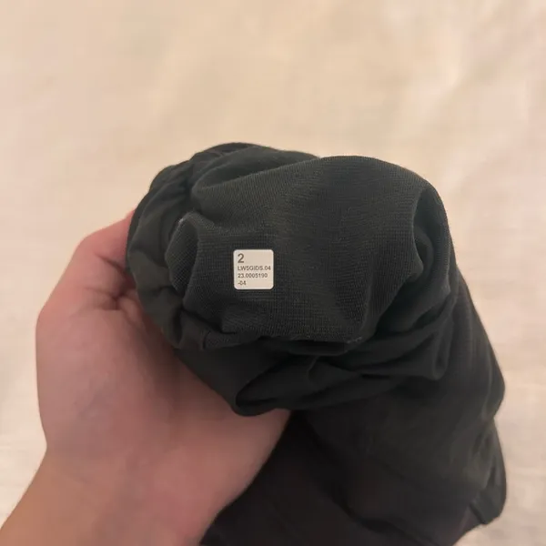 Lululemon Athletica Charcoal Joggers - Image 5