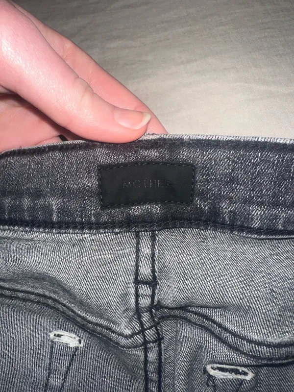 MOTHER The Weekender Denim Fray - Image 3