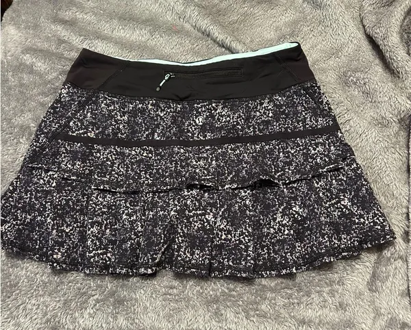 Lululemon Skirt - Image 2