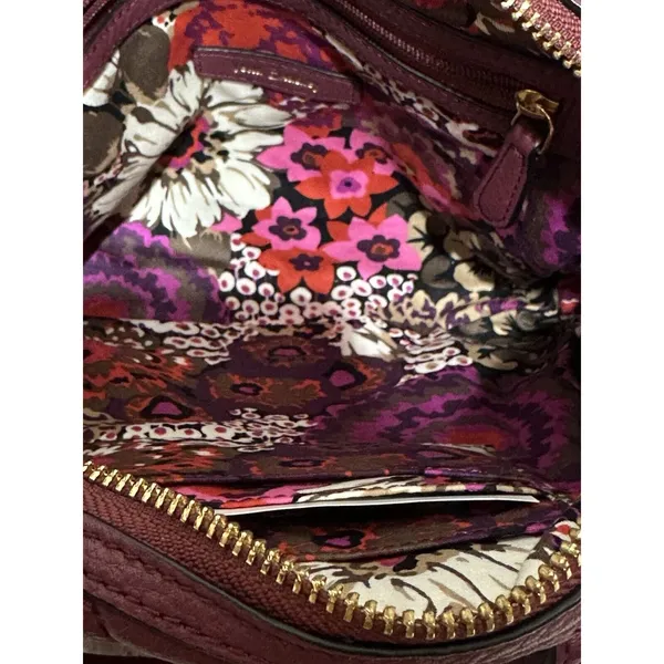 Vera Bradley Mini Crossbody Handbag "Marlo" Quilted Leather in Claret (wine) EUC - Image 6