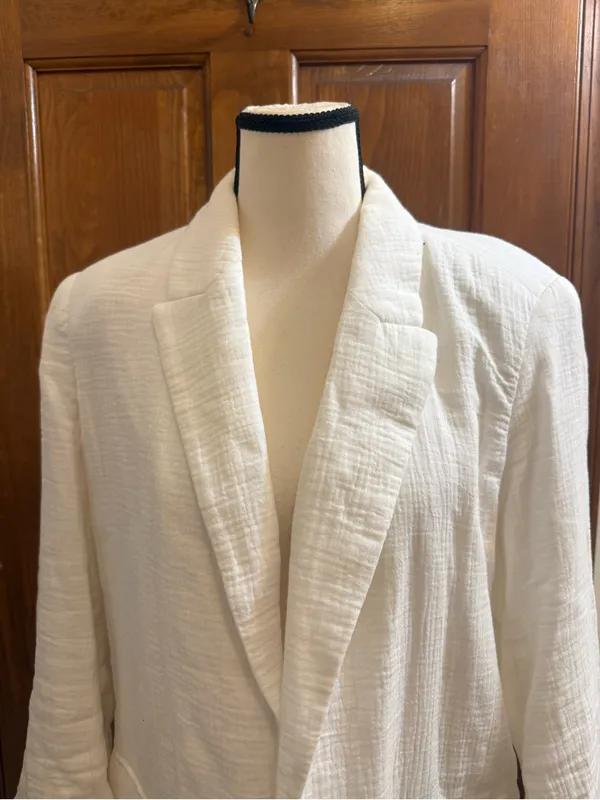 Nine West Ivory Textured Open-Front Blazer - Image 9