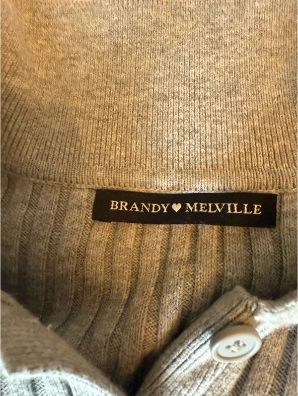 Brandy Melville Grey Button Long sleeve  - Image 3