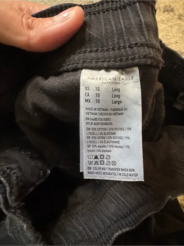 American Eagle Outfitters Black Joggers - Image 4