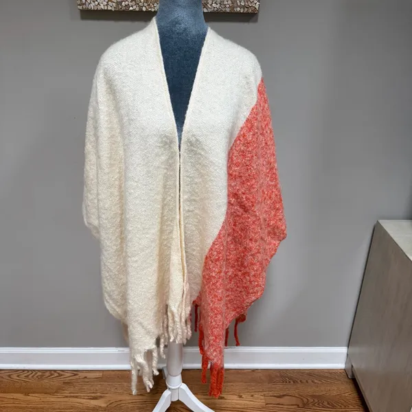 Urban Outfitters Nubby Ruana Shawl Pancho Wearable Scarf ivory Orange Tassels - Image 3