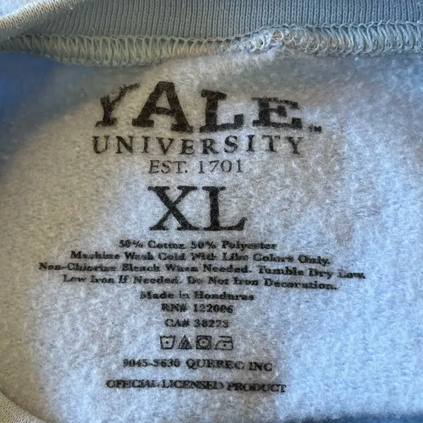 Yale University Sweatshirt Blue Bulldog Pullover Crew Ivy League Size XL - Image 3