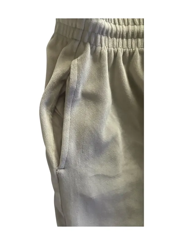 PINK Victoria's Secret Cream Velour Lounge Pants-size large Casual lounge pants from PINK by Victoria's Secret. Elastic drawstring waistband for a comfy fit. Smooth fabric with a relaxed wide-leg silhouette, has hand pockets, embroidered “pink” on one leg, 93% polyester and 7% elasttane, excellent condition Measurements: Waist: side to side 17-21 inches Rise: 11 inches Inseam: 30 inches - Image 4