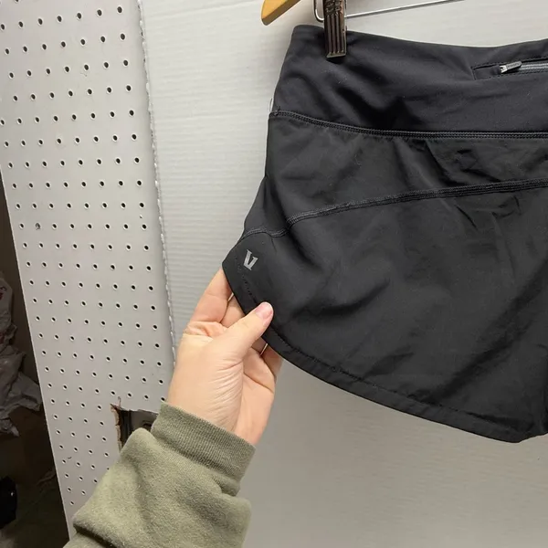 Vuori Omni Athletic Shorts - Image 2