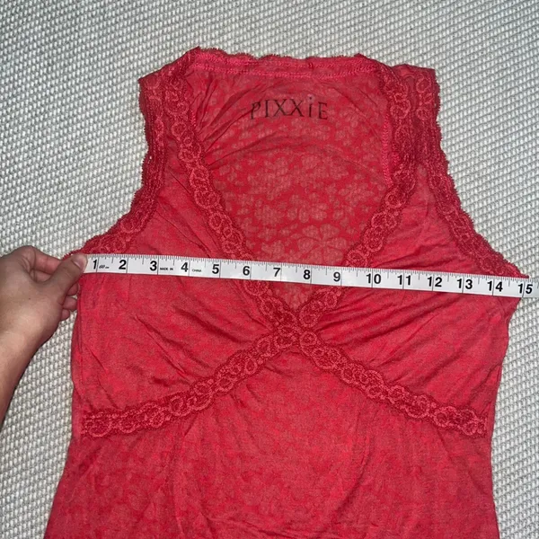 Women’s Y2k Thin Floral Hot Pink Lace Trim Sheer Babydoll Tank Top Sz M - Image 4