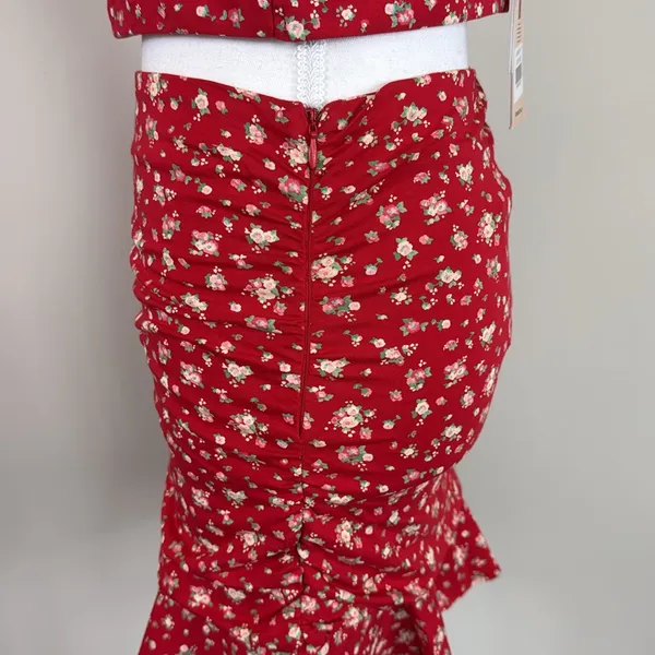 NWT Tiger Mist‎ Red Floral Set - Image 5