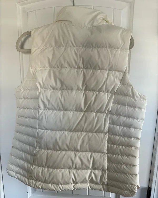 Lands' End White Vest - Image 2
