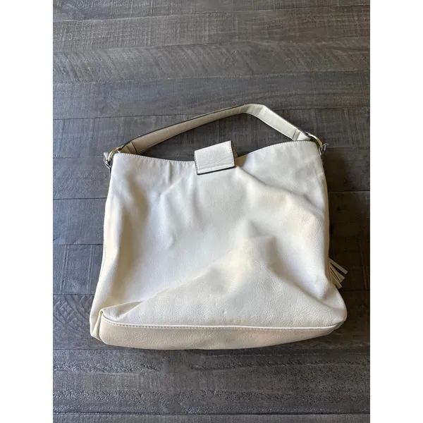 Mossimo‎ cream-colored faux leather hobo shoulder bag 15"x13 - Image 7