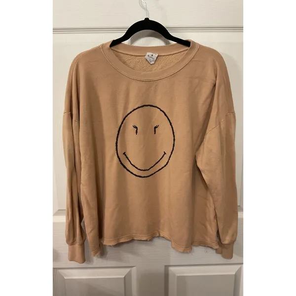 By Together Y Collection Smiley Face Sweatshirt Oversized Fleece Raw Hem, sz S - Image 2