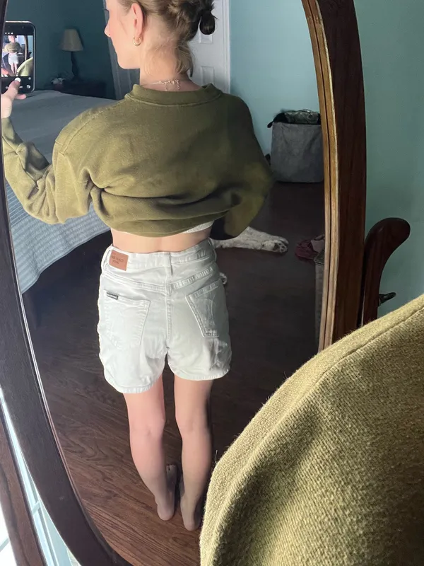 Calvin Klein White High-Rise Denim Shorts - Image 3