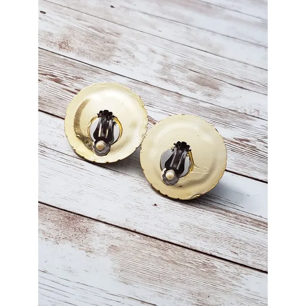 Vintage Clip On Earrings Large Statement Gold Tone, Silver Tone, Metallic Purple - Image 7