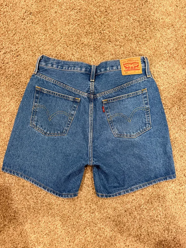 Levi’s 501 Shorts - Image 2