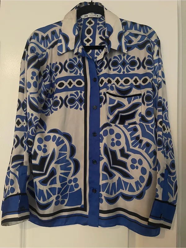 ZARA Blue & White Patterned Satin Button-Down 💙✨ - Image 2