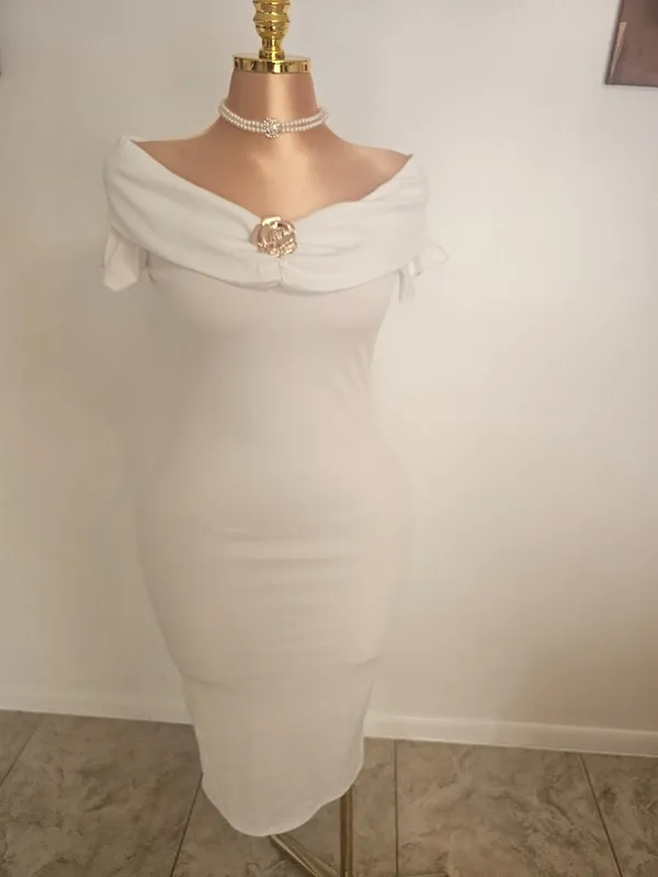 Women’s elegant bodycon midi dress  - Image 2