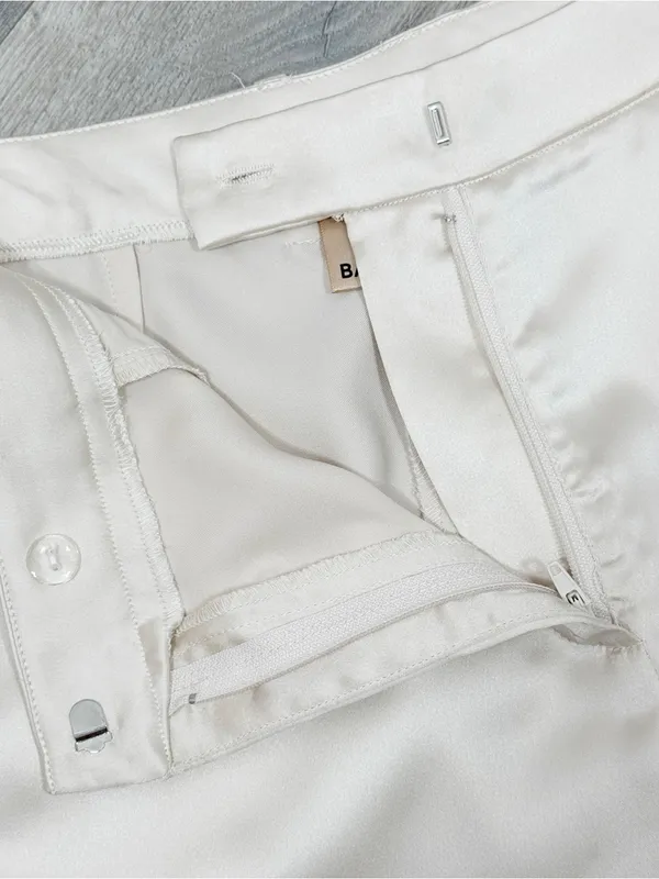Bailey 44 Satin Cargo Pants Trousers Cream Medium High Waist Ankle Tapered - Image 6