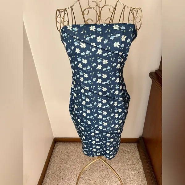 Princess Polly Oscar Strapless Floral Mini Dress Navy Size 8 - Image 4