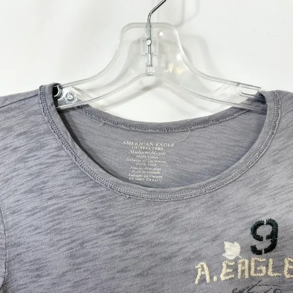 American Eagle Medium Top VTG‎ Y2K Grey Slub Long Sleeve Graphic Beaded 1436 - Image 4