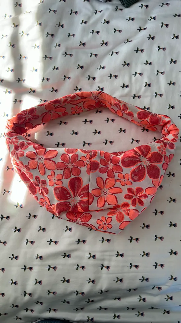 Urban Outfitters Shoulder Bag - Image 5