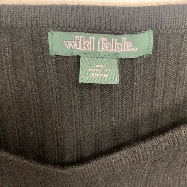 Cropped fitted black sweater. Women’s size XS. NWOT - Image 4