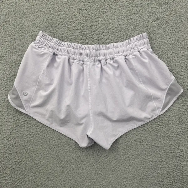 Lululemon Hotty Hot Shorts Low Rise 2.5" Silver Lilac Athletic Women's 8 - Image 2
