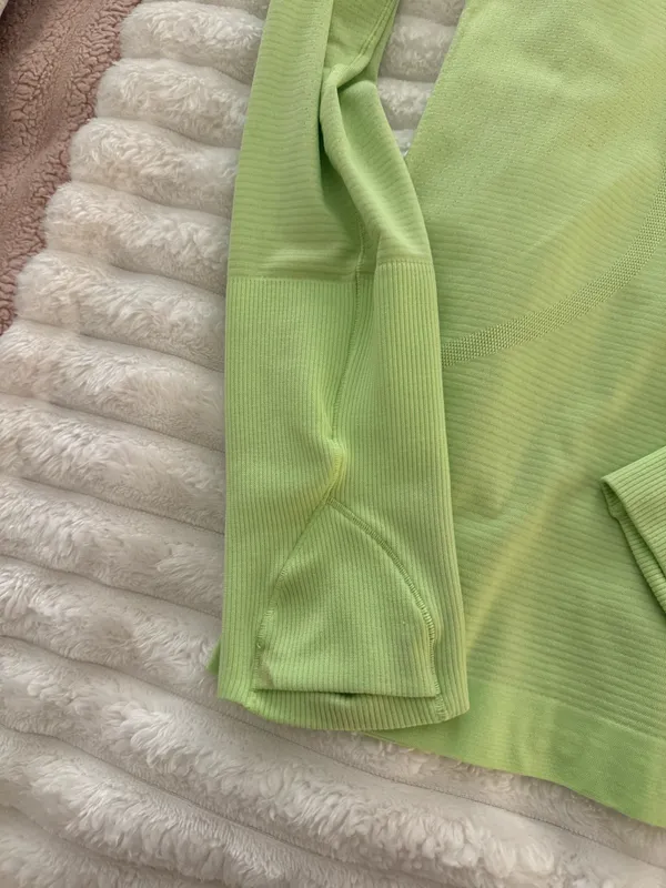 Green Lululemon Top Swiftly Tech Long Sleeve - Image 4