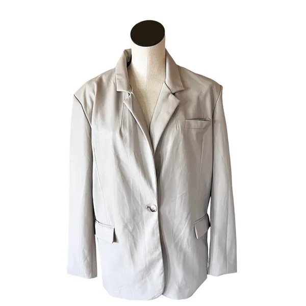 NWT BLANKNYC Faux Leather Blazer in Bare Essential MEDIUM - Image 7