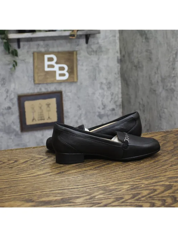NWT Clarks Juliet Mia Leather Loafer Flat 26186950 Black 5.5M - Image 13