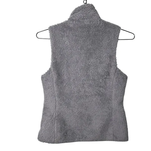 Patagonia Women's Los Gatos Vest in grey S - Image 2