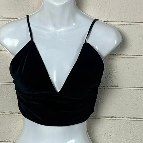 Victoria's Secret black velour camisole top size S - Image 6